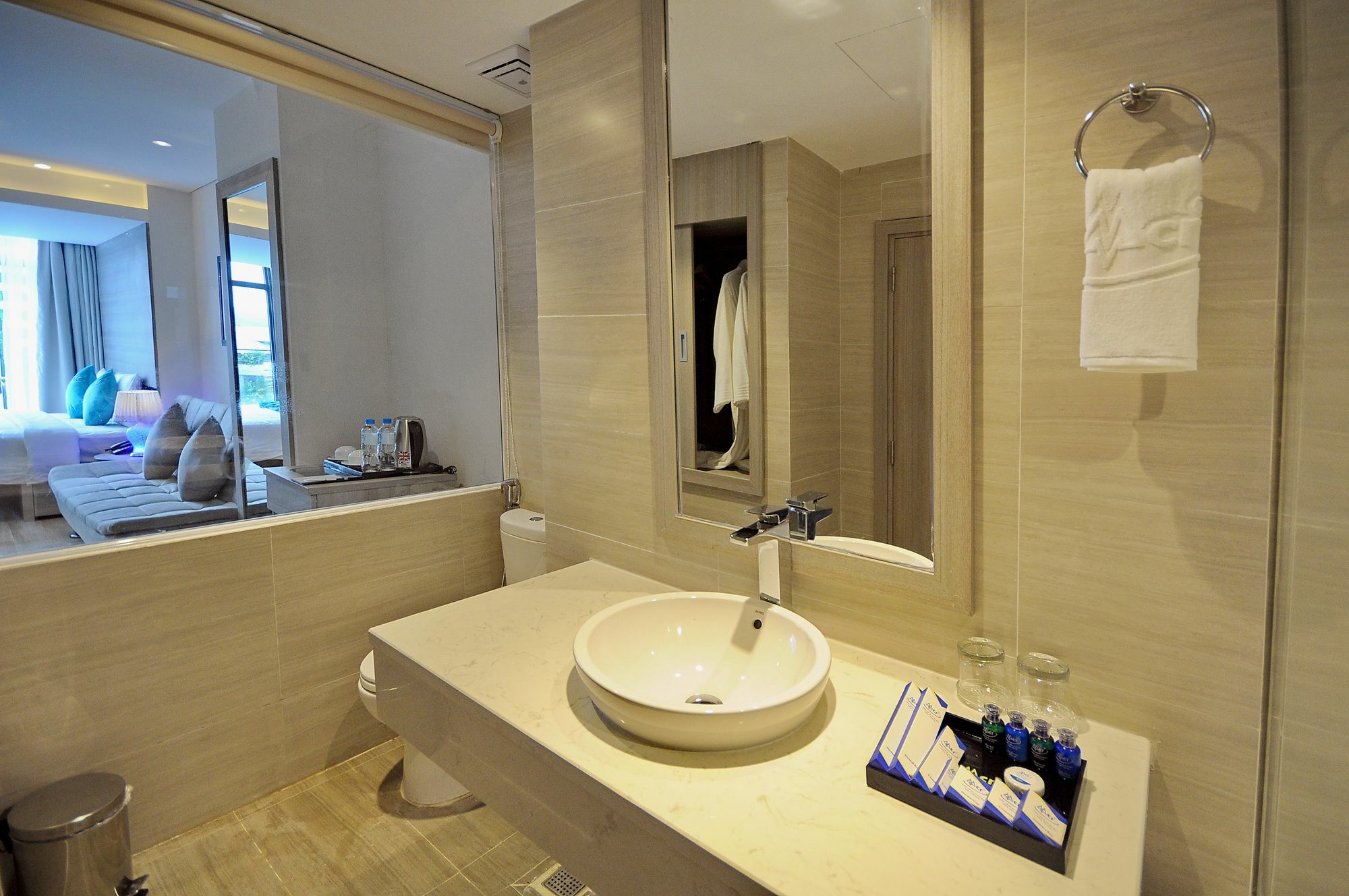 Hotel The Mcr Luxury Nha Trang Zewnętrze zdjęcie