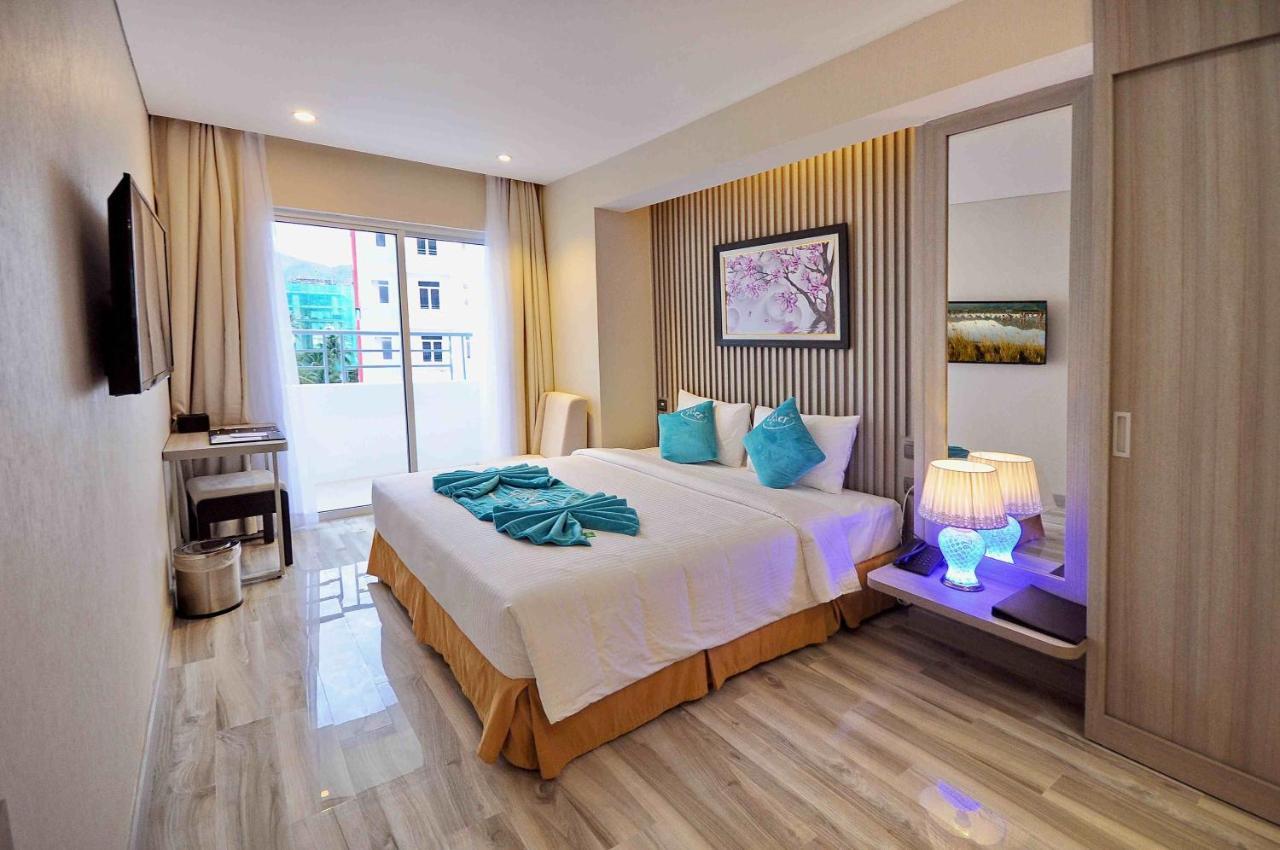 Hotel The Mcr Luxury Nha Trang Zewnętrze zdjęcie
