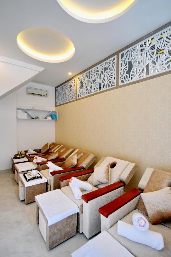 Hotel The Mcr Luxury Nha Trang Zewnętrze zdjęcie